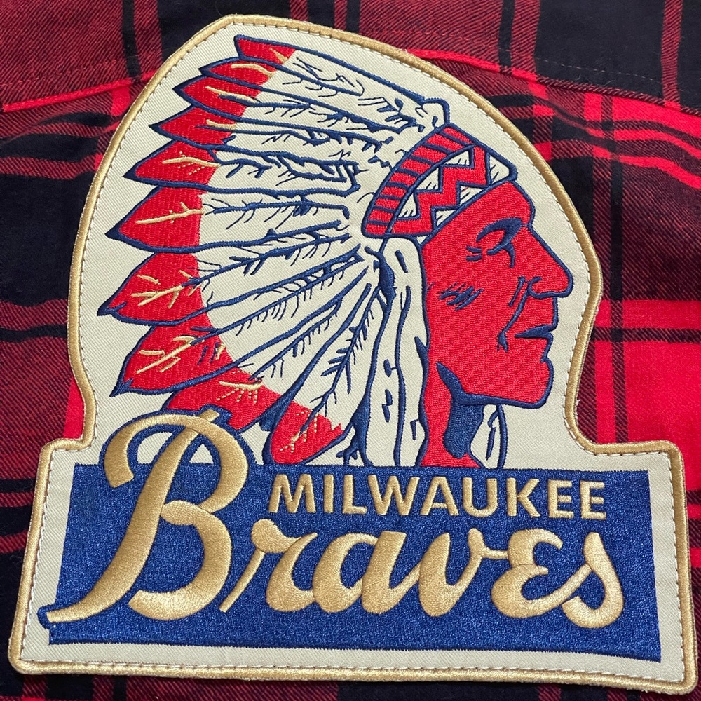 Men's Angry Minnow Milwaukee Braves Red Flannel Shirt - Picture 3 of 7